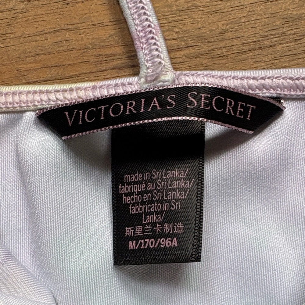 Victoria Secret Floral Pastel Women's Top - Picture 2 of 5